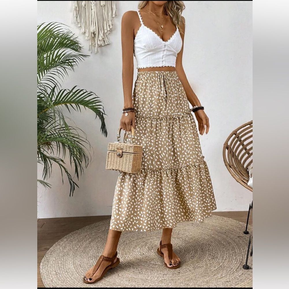 SHEIN L Tan Printed VCAY Frill Edge Tiered A Line Full Tassel Tie Skirt